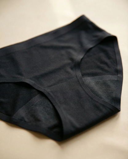 Seamless Low-Rise Leakproof Brief